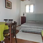 לינה וארוחת בוקר Domu Incanto Sa Domu Sarrabesa 3*