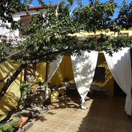 Domu Incanto Sa Domu Sarrabesa Bed & Breakfast Muravera