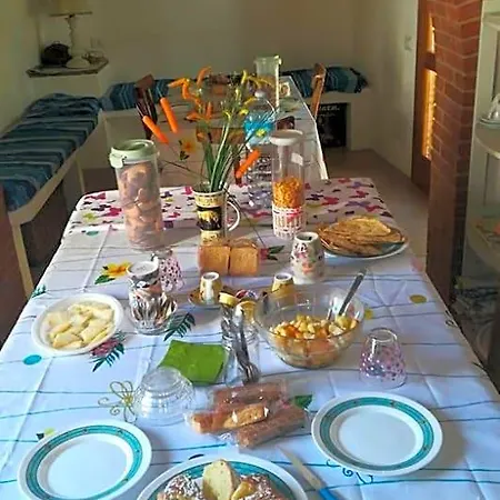 Nocleg ze śniadaniem Domu Incanto Sa Domu Sarrabesa Muravera