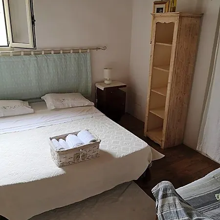 Nocleg ze śniadaniem Domu Incanto Sa Domu Sarrabesa 3*